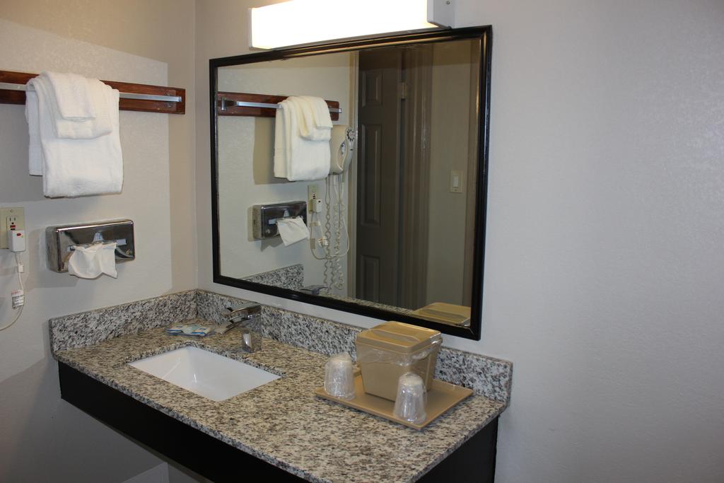 POTOMAC INN - thumb 1