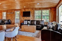 Pristine 2BR E Wakefield Cottage on Waterfront Tourism Bookings