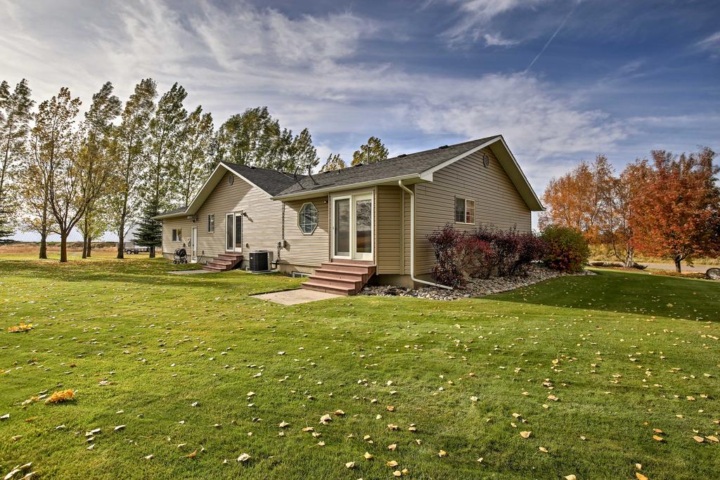 Private 2-Acre Home With Views Of The Teton River! - thumb 1