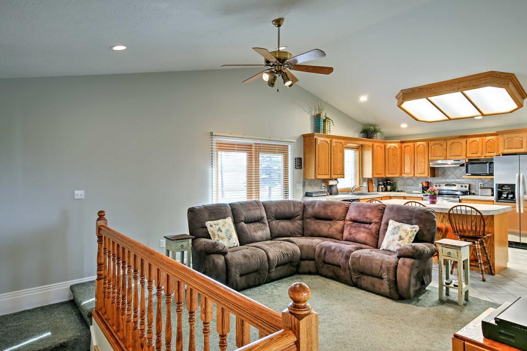 Private 2-Acre Home With Views Of The Teton River! - thumb 2