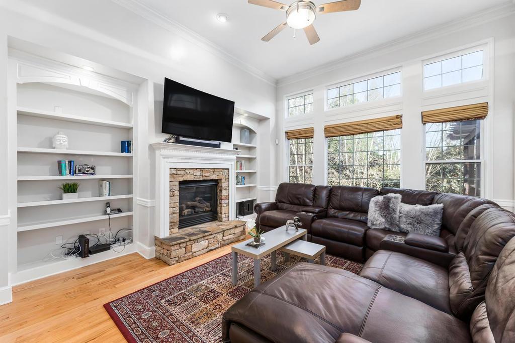 Providence Place - thumb 1