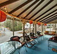 Quaint 'Gretna Getaway' Cottage with Screened Porch - USA Accommodation