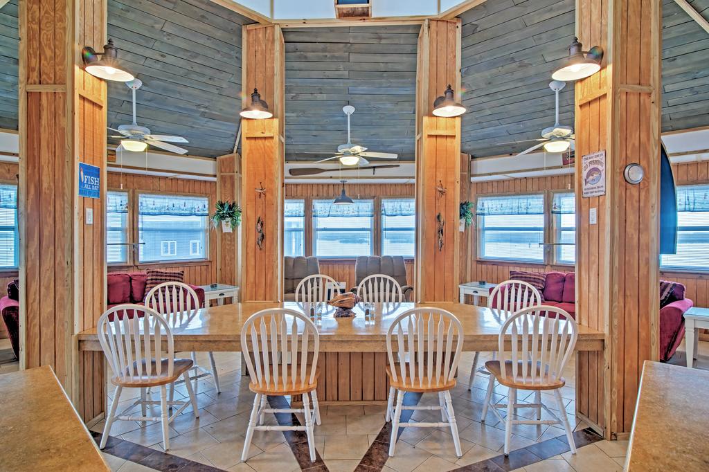 Quaint 1BR Slidell Cottage With Private Boat Dock - thumb 2