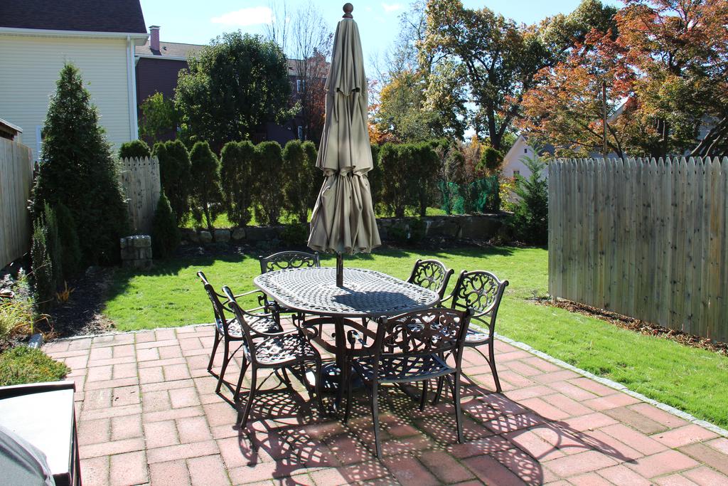 Quaint 3-Bedroom Duplex - thumb 2