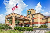 Quality Inn  Suites Tourism Bookings