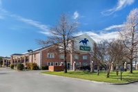 Quality Inn  Suites Tourism Bookings