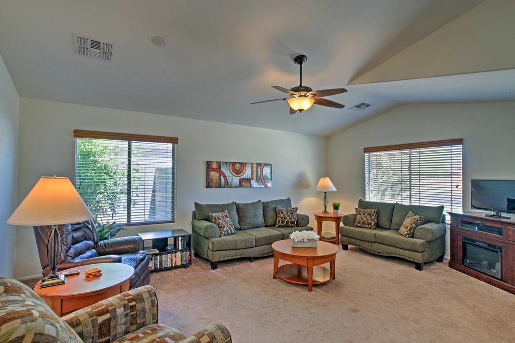 Queen Creek Retreat With Pool Near San Tan Mountains - thumb 2