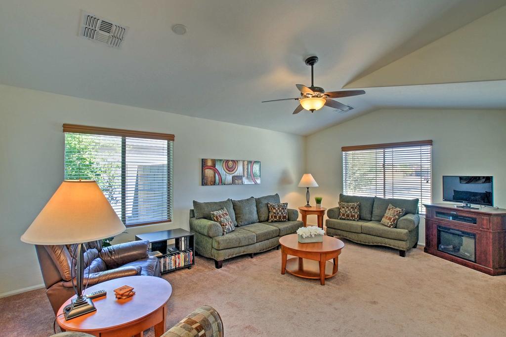 Queen Creek Retreat With Pool Near San Tan Mountains - thumb 3