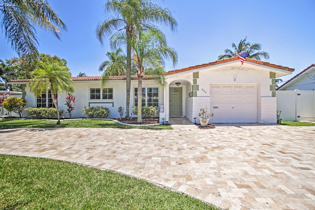 Quiet Tropical Oasis With Pool - 1 Mile To Beach! - thumb 2