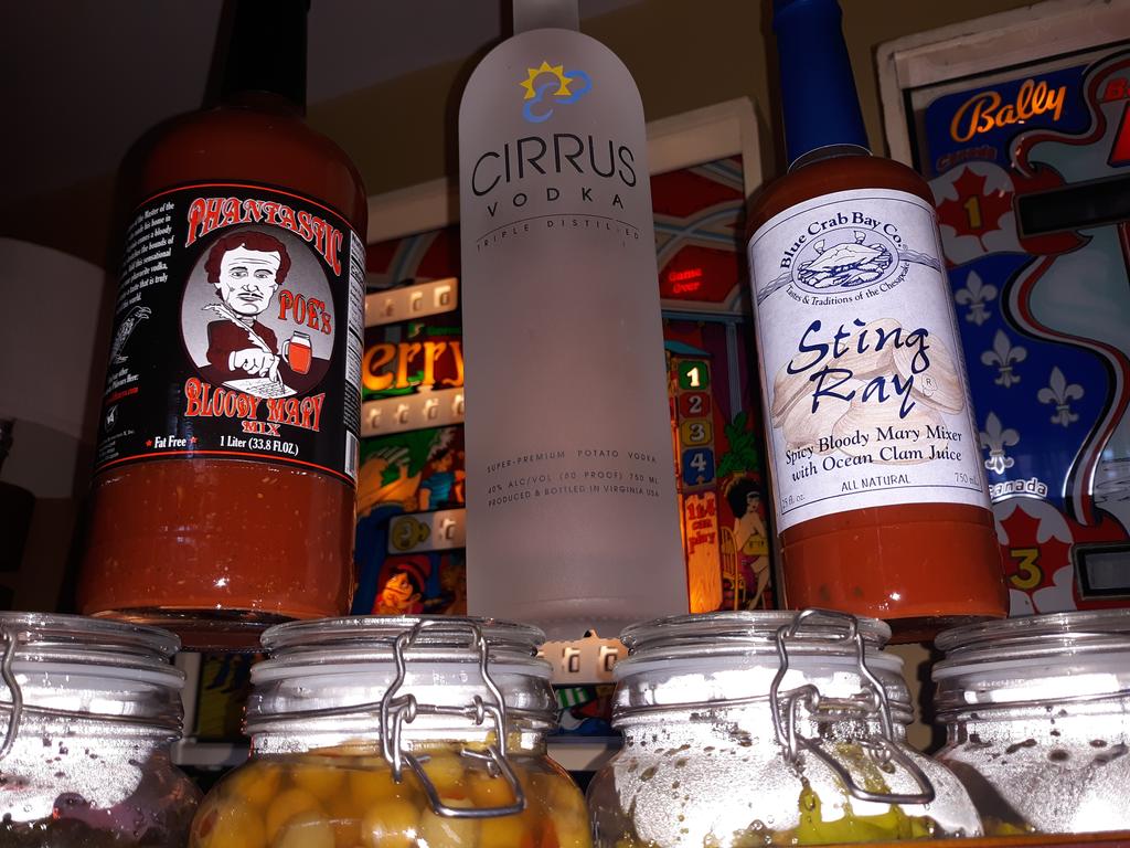 Quiet, Clean House W/ Steel Balls - thumb 2