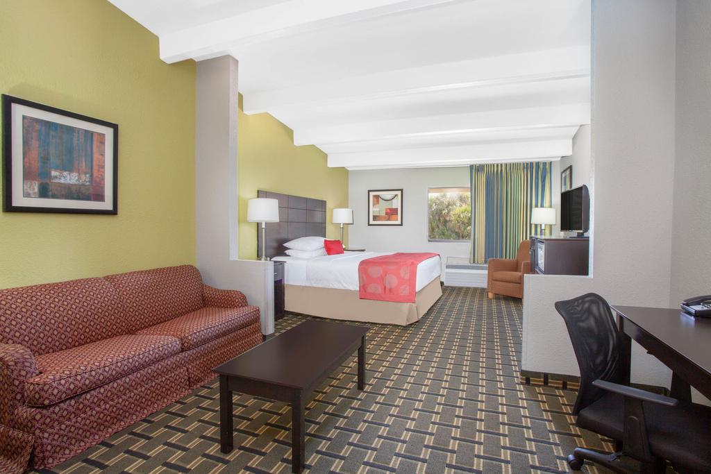 Ramada By Wyndham Davenport Orlando South - thumb 3