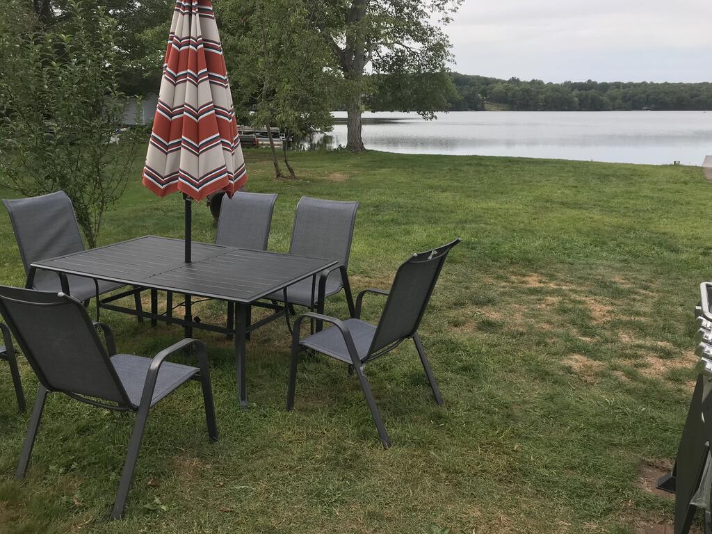 Reel Simple Bolton Lake Cottage - thumb 1