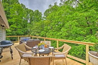 Renovated Highlands Cottage 3 Mi to Downtown Tourism Bookings