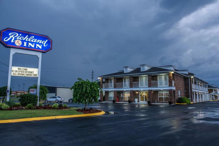 Richland Inn - thumb 0