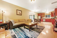 Rio Nido Retreat USA Accommodation