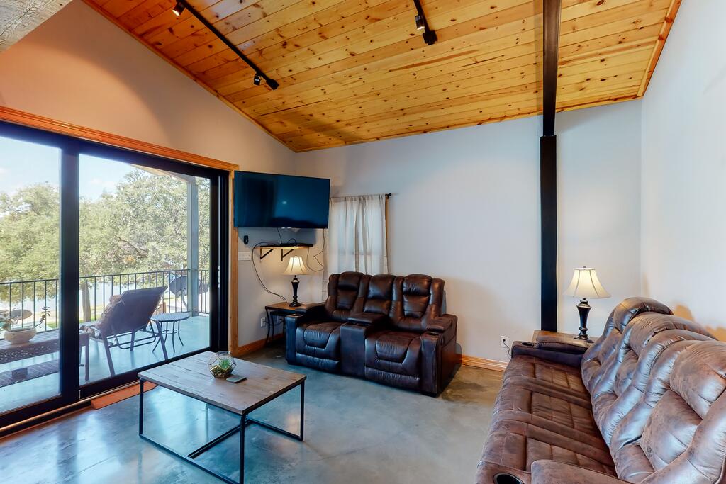 River Oaks Lookout- Unit B - thumb 1