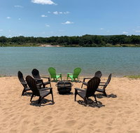 River Oaks Lookout- Unit B - Tourism Bookings