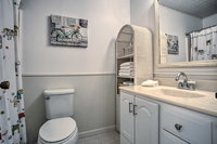 River Valley Oasis with Gorgeous Views and Yard Hotels Santiago