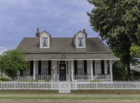 Riverboat Bed  Breakfast Tourism Bookings