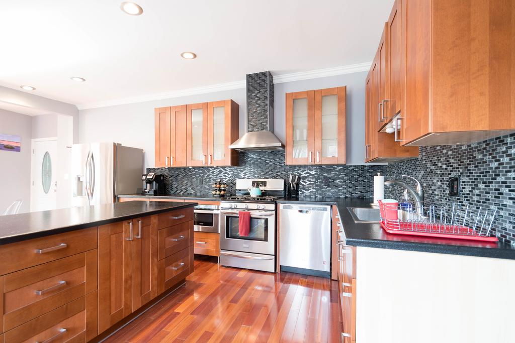 Riverfront Penthouse Suite In Midtown Harrisburg Near Hershey - thumb 3