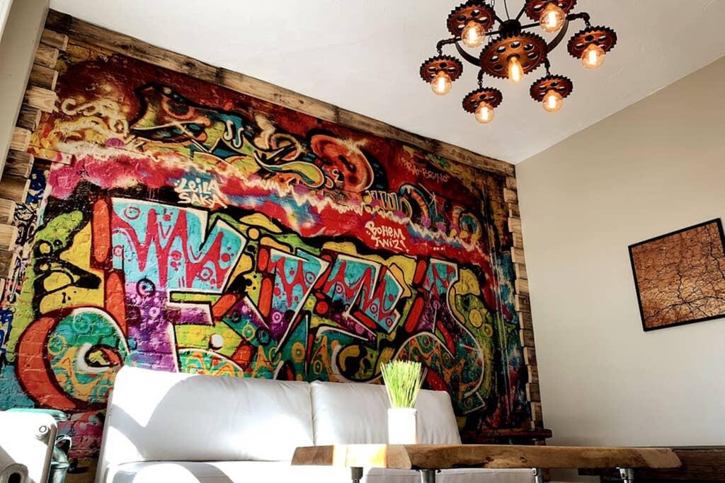 Riverfront Steampunk Stunner In Midtown Harrisburg Near Hershey Attractions - thumb 0