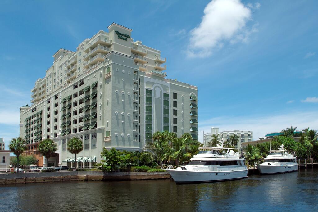 Riverside Hotel - thumb 0