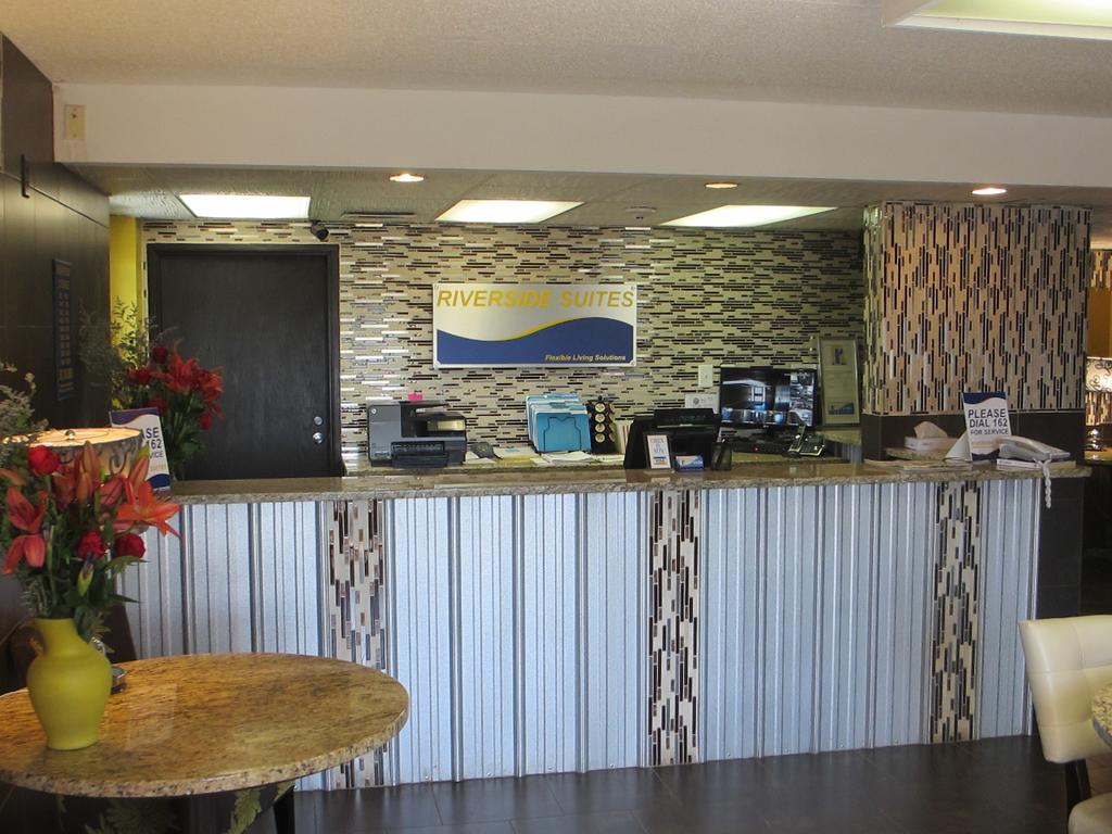 Riverside Suites - thumb 3