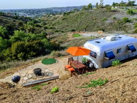 Roadrunner Airstream - City/Sunset/Mtn views Sauna Golf Firepit Tourism Bookings