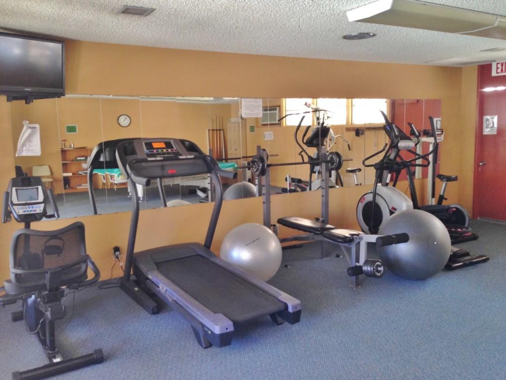 Roadrunner Club 321 Home - thumb 1