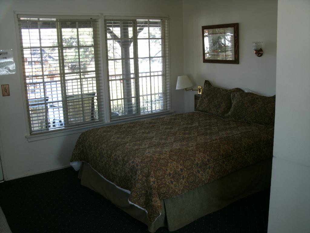 Robinhood Resort - thumb 3