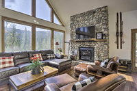 Roomy Cabin with Pool Table - Ski Hike  Fish Tourism Bookings