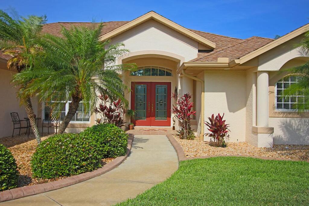 Rotonda West Water View, 3 Bedroom, 3 Bathroom, Optional Electric Pool Heat #811 - thumb 3