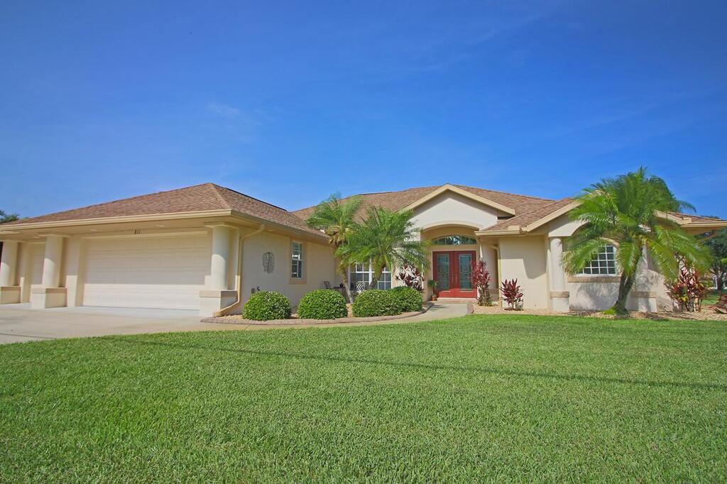 Rotonda West Water View, 3 Bedroom, 3 Bathroom, Optional Electric Pool Heat #811 - thumb 1