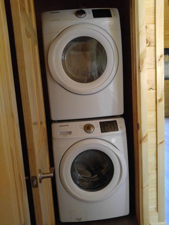 Ruby Bear - 2 Bedrooms, 1 Baths, Sleeps 4 Home - thumb 3