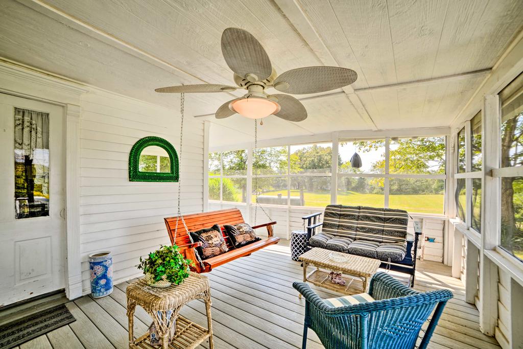 Rural & Historic Estate Home, 12 Mi To Clarksville - thumb 1