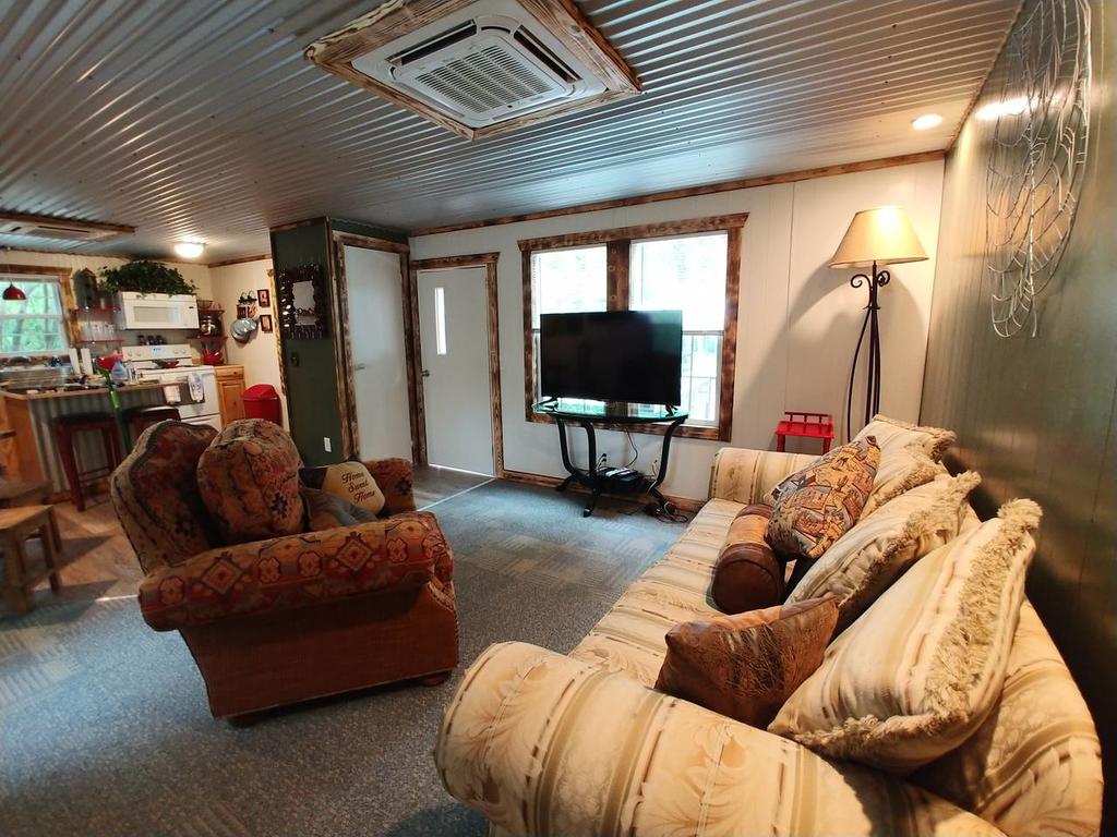Rustic 2 Bdrm Home Near Lake Bob Sandlin, All NEW - thumb 2
