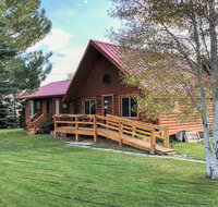 Rustic Cabin 20 Mins to Capitol Reef Nat'l Park - USA Accommodation
