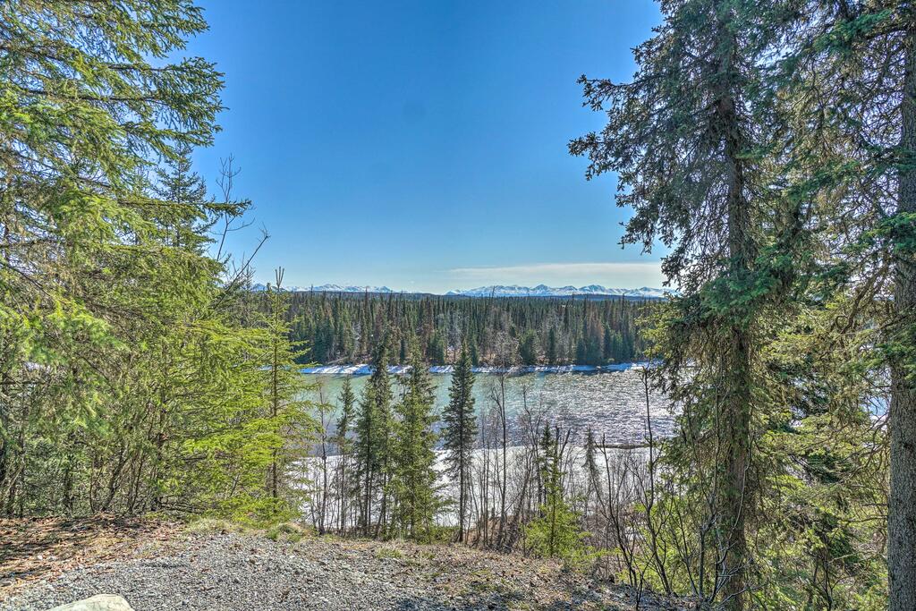 Rustic Sterling Cabin With Kenai River Views! - thumb 1