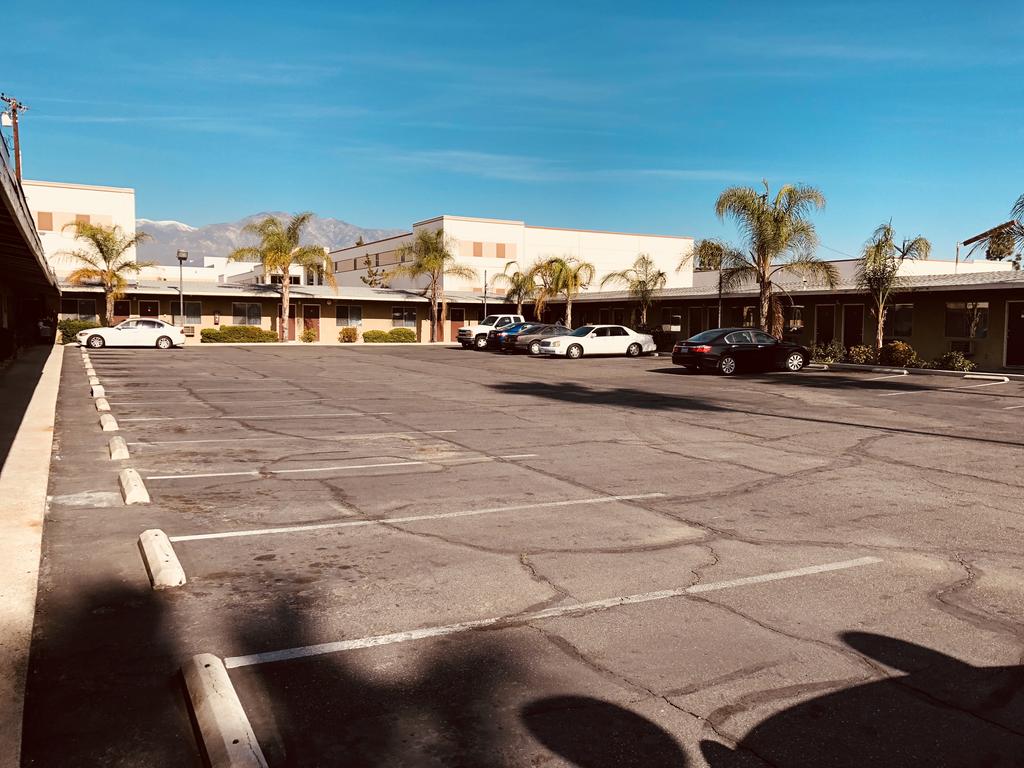 Sands Motel - thumb 1