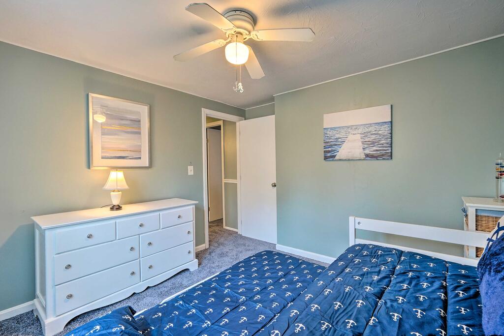Sandwich Home With Fire Pit - 4 Mi To Downtown! - thumb 3