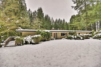 Sandy Family Home - Drive to PortlandMt Hood Tourism Bookings