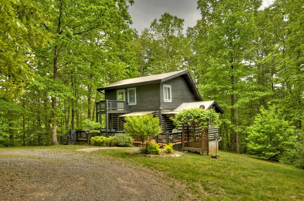 Sans Souci- Cozy Pet Friendly Retreat - thumb 0