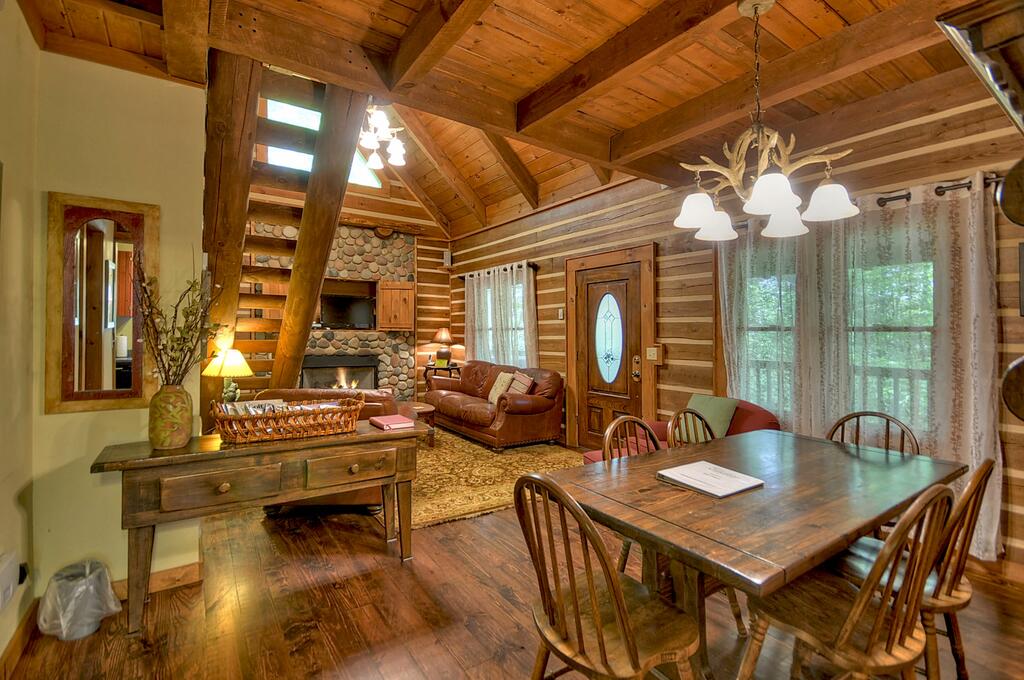 Sans Souci- Cozy Pet Friendly Retreat - thumb 1