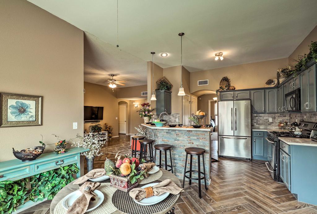 Santa Teresa Home With Private Patio Mins To El Paso - thumb 2