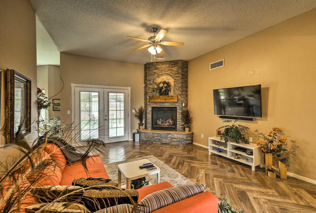Santa Teresa Home With Private Patio Mins To El Paso - thumb 0