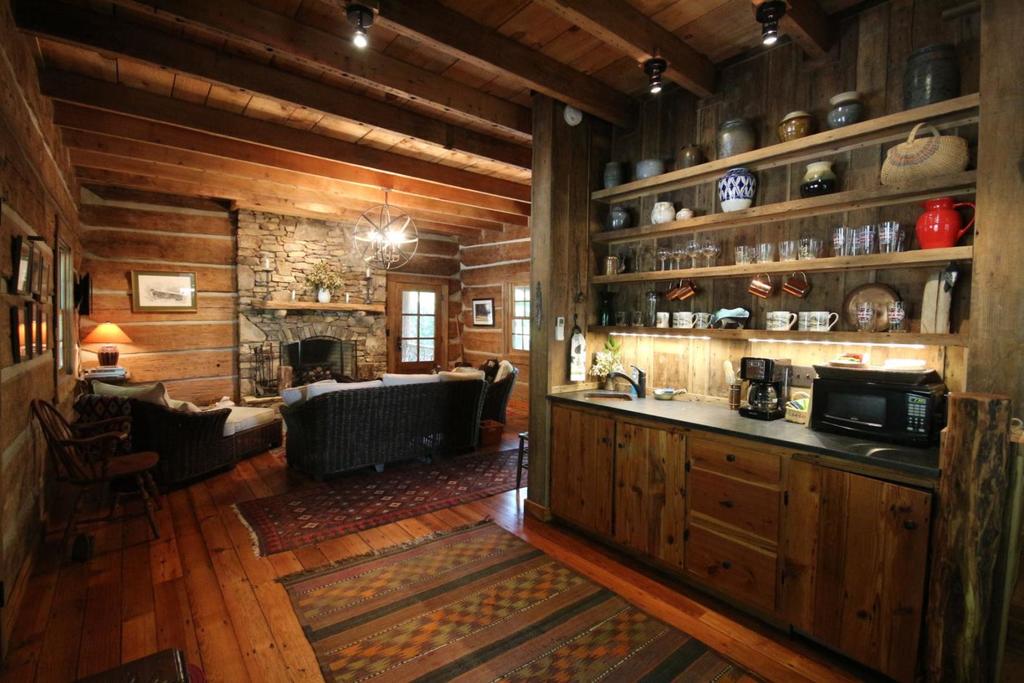 Sarah`s Cabin - thumb 2