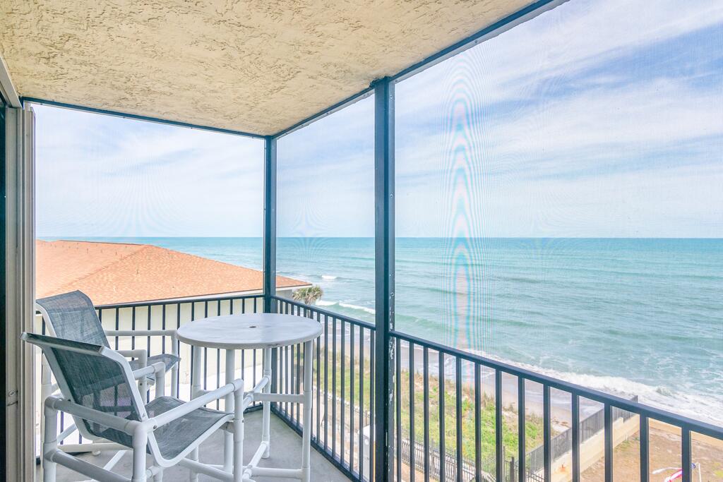 Satellite Beach Front Oasis - thumb 0