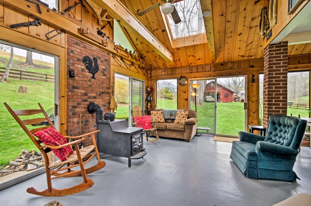 Scenic Mtn Home By Chestnut Ridge, Near Asheville! - thumb 2