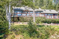 Schroeder Cabin with Deck - Right on Lake Superior Tourism Bookings