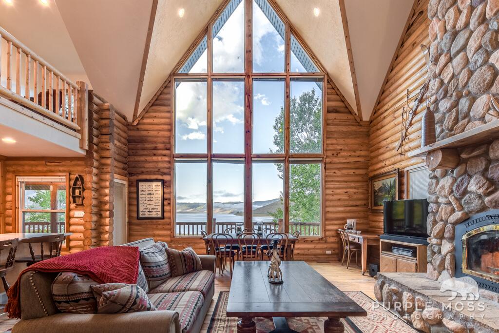 Scofield Lakefront Cabin With Private Dock - thumb 3